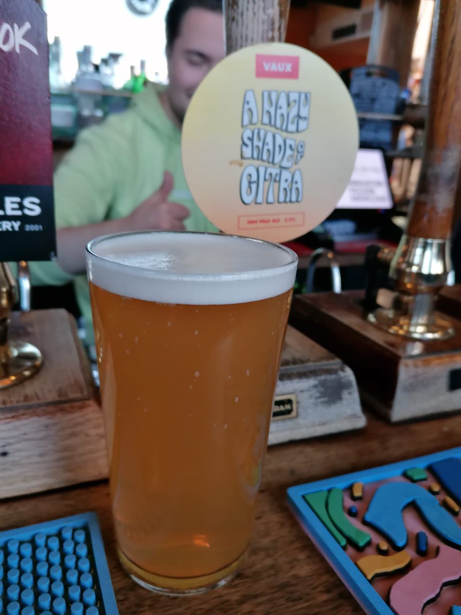Cask Hazy Shade of Citra getting the 👍 @TheFreeTradeInn 🙏
