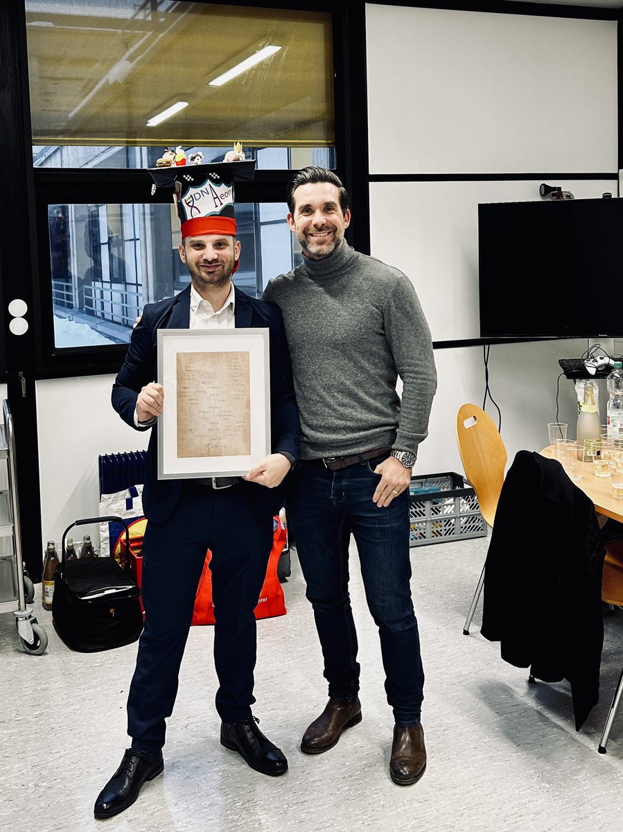 Heiderlab (@heiderlab) on Twitter photo Congrats to <a href="/MW5513/">Marius Welzel</a> for successfully defending his PhD thesis! Well done Marius! <a href="/Uni_MR/">Philipps-Universität</a> Congrats to <a href="/MW5513/">Marius Welzel</a> for successfully defending his PhD thesis! Well done Marius! <a href="/Uni_MR/">Philipps-Universität</a>