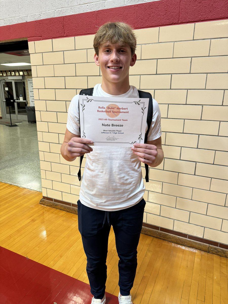 MBBreeze's tweet image. Proud of you Nate!