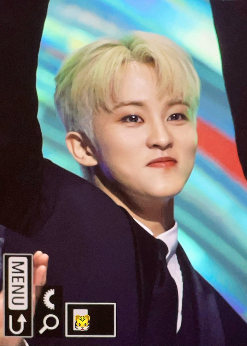 BeMyCat_0802's tweet photo. 231202 MMA

#마크 #이마크 #MARKLEE #MARK 
#NCT #NCTDREAM https://t.co/8owujOvuoM