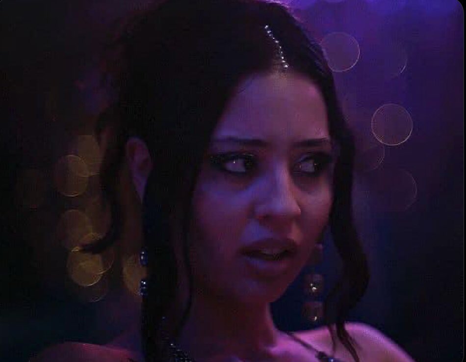 "Ağzım söylemezse yüzüm mutlaka söyler"