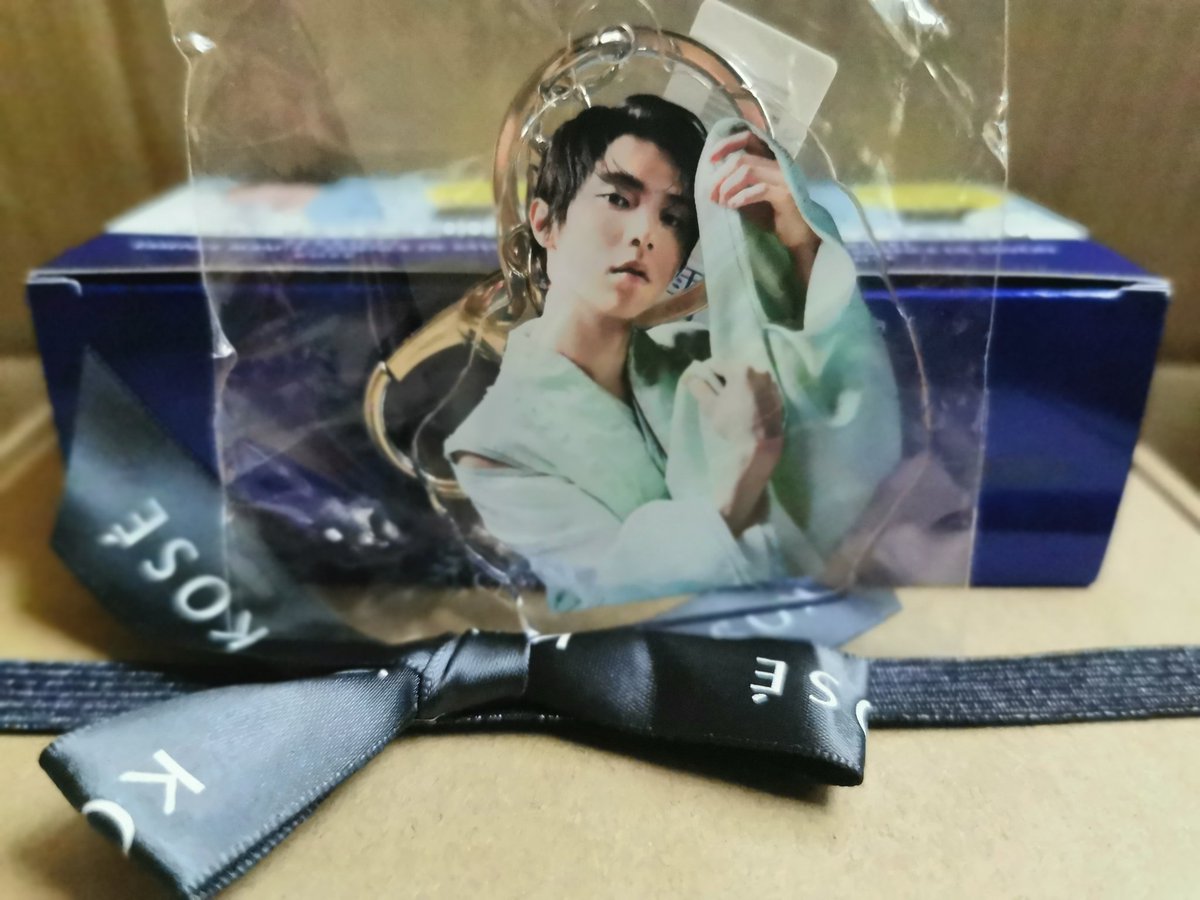 Unexpected to receive the parcel today as checked the order status in the morning still shown as Ready to Pack. Thanks Kose My for the surprise. Now I got total four Yuzu soaps. Lovely smell and Yuzu's Acrylic Keychain really nice. 
😊😊😊

#HANYUYUZURU
#羽生結弦
#KoseMY