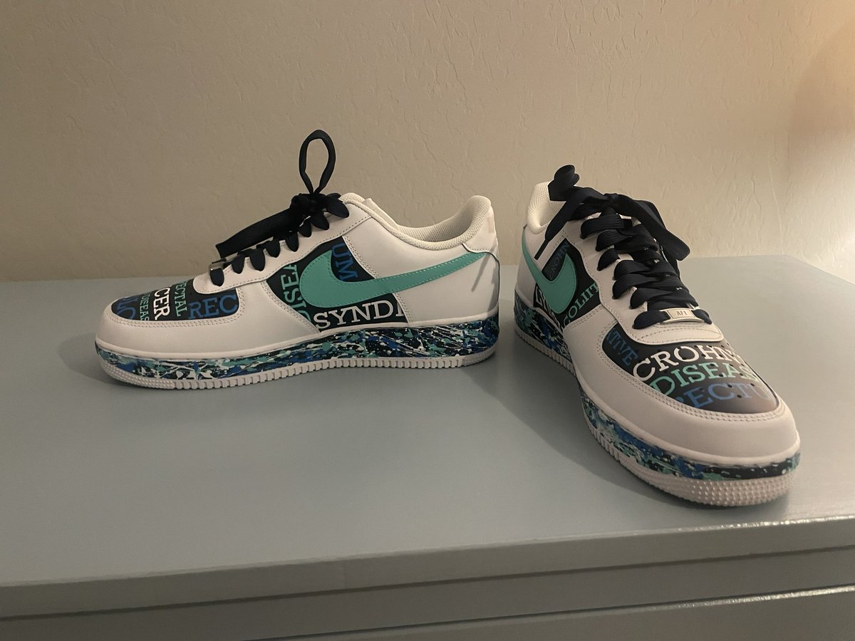 OmarDRuiz's tweet photo. Huge shoutout to @OmarMajzoub34 & the @HoustonTexans for including me in the #mycausemykicks campaign. Dedicated to my wife’s battle vs colorectal cancer last year & in support of @CCAlliance - these beauty’s made her cry😭❤️#Tomorrowcantwait & I can’t wait to wear these tomorrow https://t.co/c6o3qS3fgT