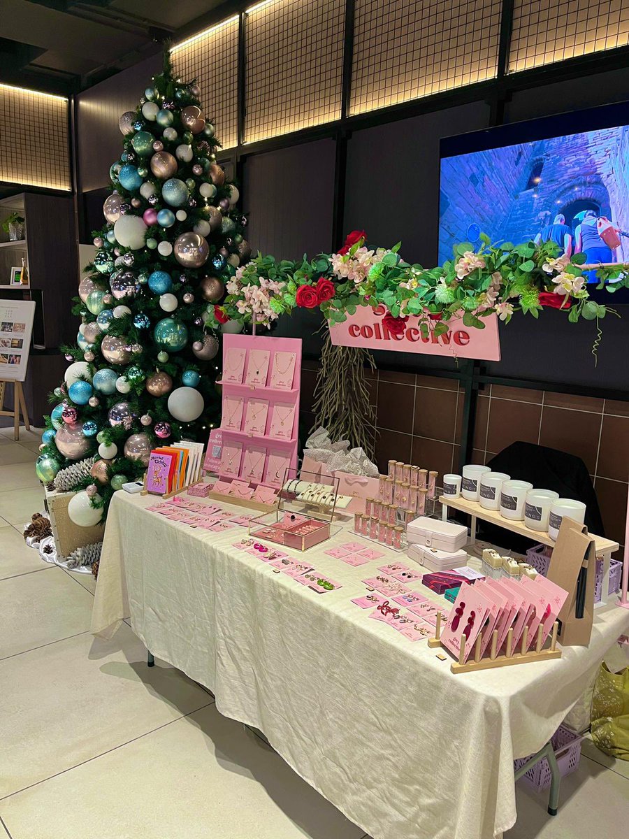 Hotel_Brian tweet media