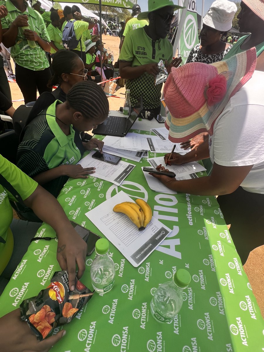 HluphiGafane's tweet photo. @Action4SA @ActionSA_Youth busy with Voter registrations in Hammanskraal Ga Ramotse! 📍💚 https://t.co/A5bHMCborK