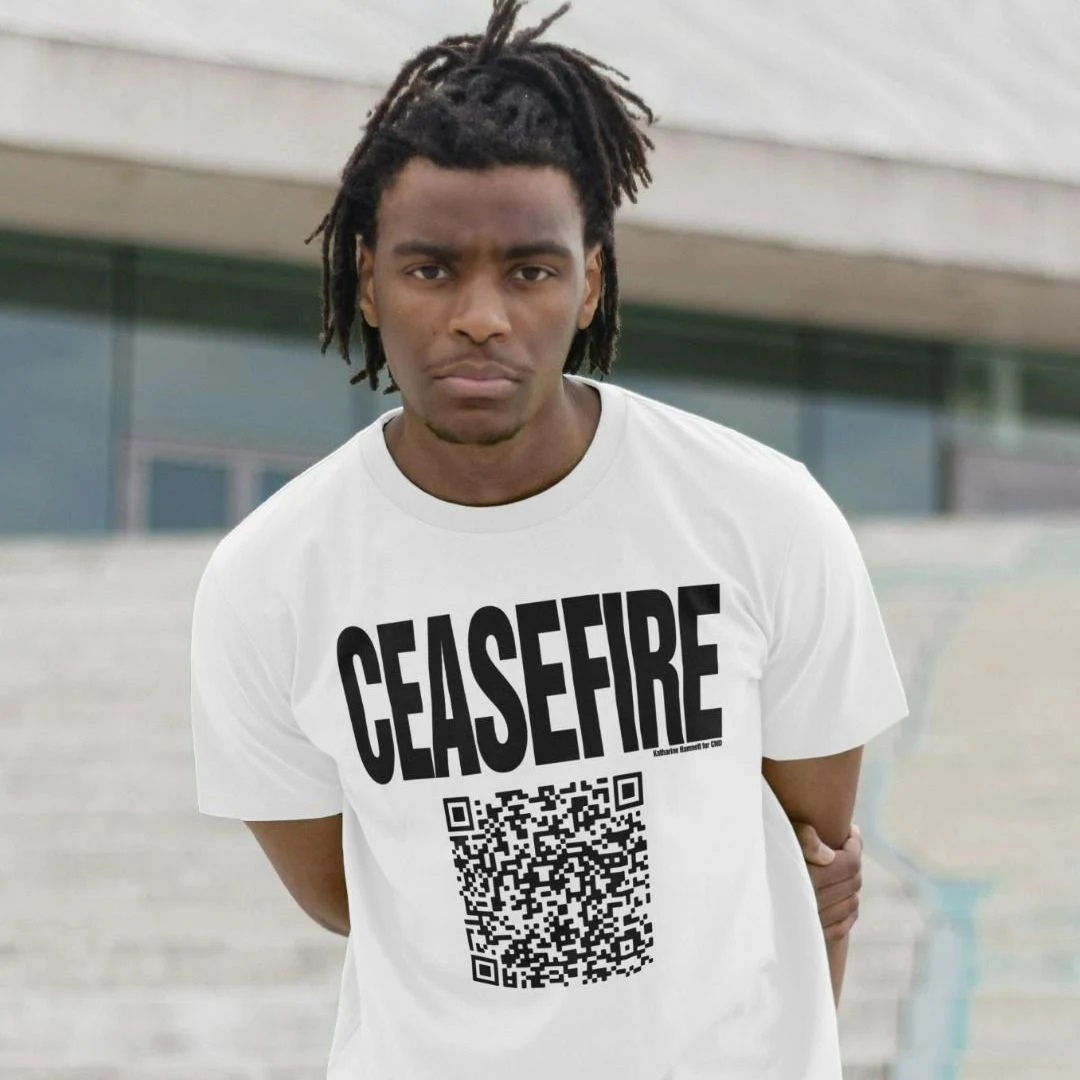 CND has once again collaborated with fashion designer @khamnettlondon to bring you the CEASEFIRE collection. This wearable call to action promotes dialogue and collaboration. All proceeds support CND’s campaigns. Order yours today: bit.ly/3FGXEQY #CeasefireNow