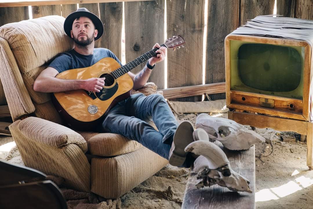 Colin T Jones 🎸🎤😎 tweet media