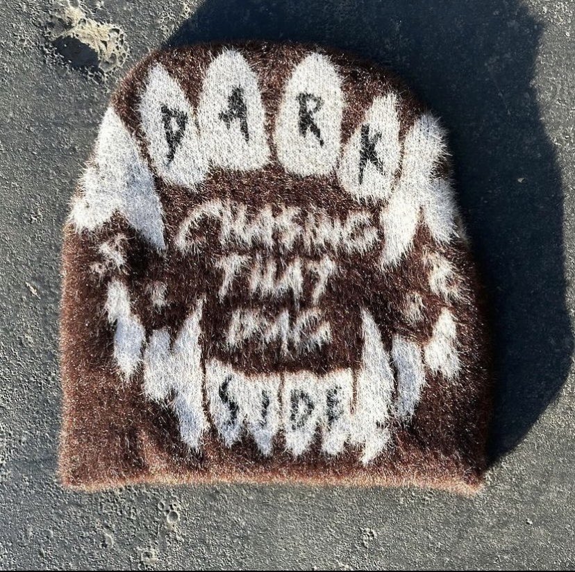 MoneybagTim_'s tweet photo. @Chasingthatbag1 💰🏃🏾‍♂️ ❌ Darkside Apparel 💀💰 MOHAIR BEANIE COLLAB
COLLECTION OUT NOW‼️💰🏃🏾‍♂️

💰WORLDWIDE SHIPPING

💰FREE SHIPPING

💰ONE SIZE FITS ALL

💰MOHAIR

💰ANTI ITCH INTERIOR

💰SHIPPING 1-3 days

💰Link In Bio !! https://t.co/RBuMCaayYQ