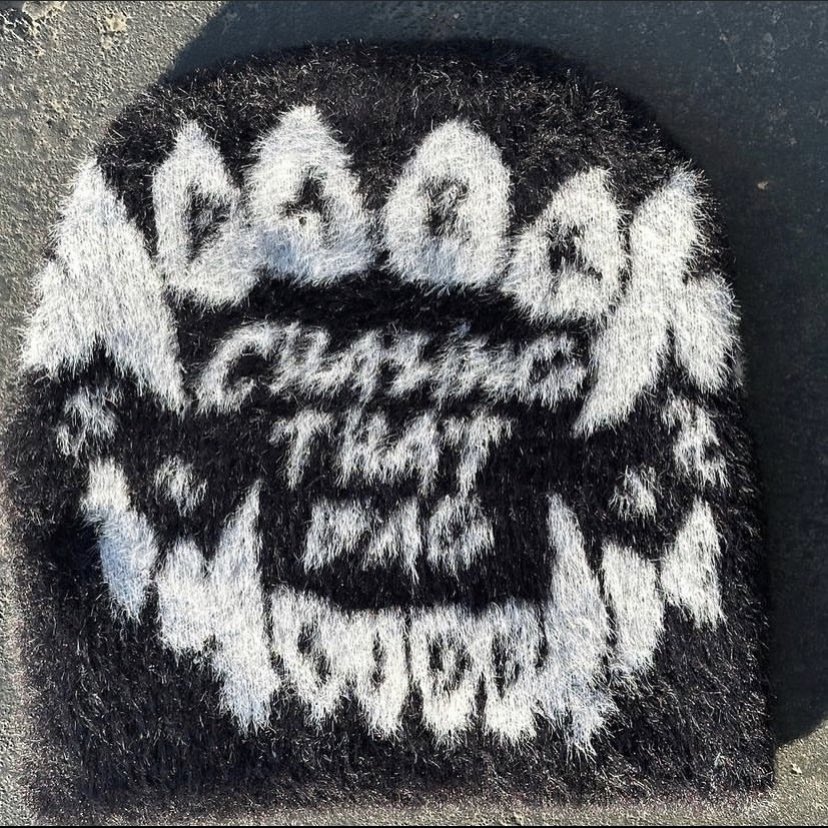 MoneybagTim_'s tweet photo. @Chasingthatbag1 💰🏃🏾‍♂️ ❌ Darkside Apparel 💀💰 MOHAIR BEANIE COLLAB
COLLECTION OUT NOW‼️💰🏃🏾‍♂️

💰WORLDWIDE SHIPPING

💰FREE SHIPPING

💰ONE SIZE FITS ALL

💰MOHAIR

💰ANTI ITCH INTERIOR

💰SHIPPING 1-3 days

💰Link In Bio !! https://t.co/RBuMCaayYQ
