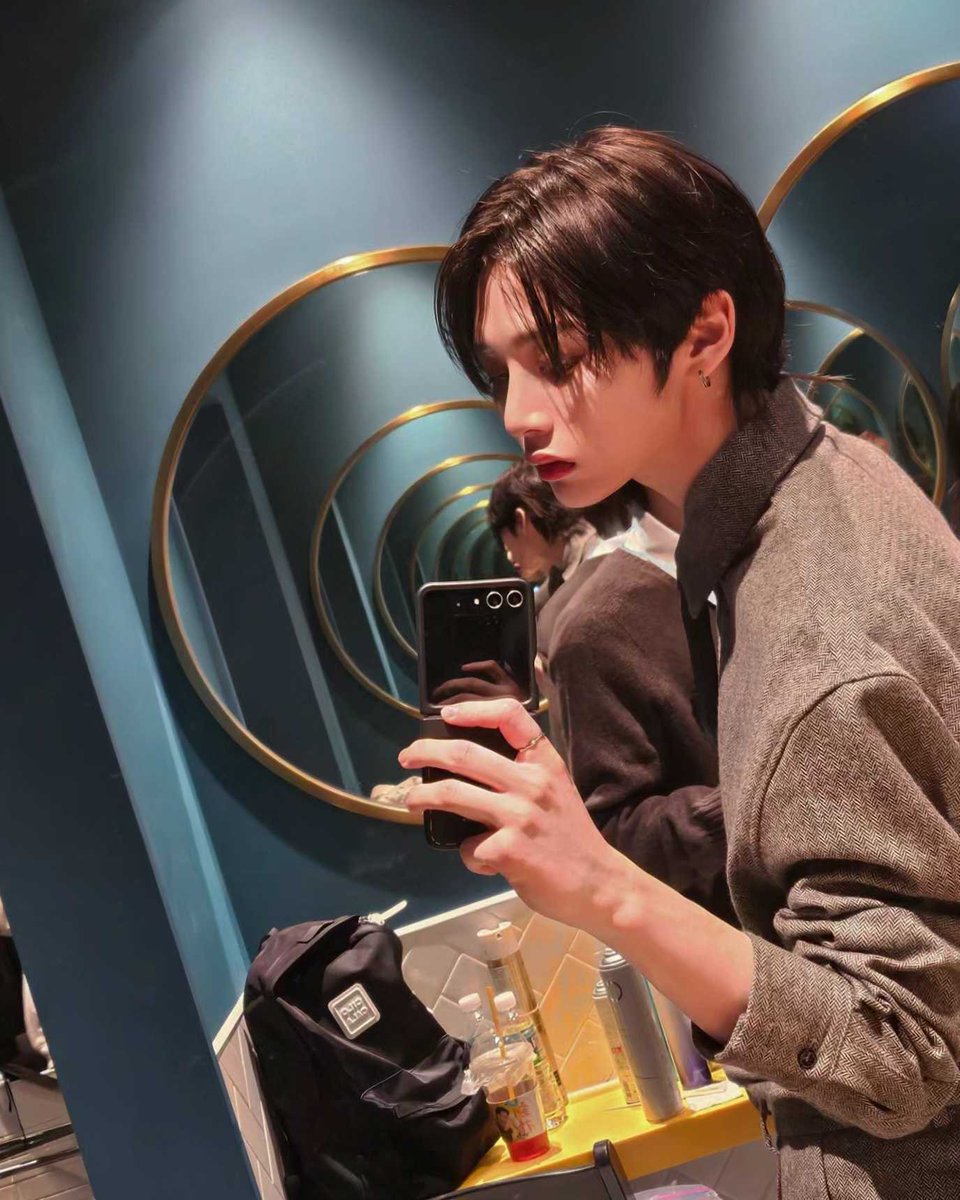 BOYNEXTDOOR_twt's tweet image. 원더 💖 오늘 MMA에서 올해의 글로벌 라이징 아티스트상을 받게 해주셔서 
너무 감사해요 원도어들이 사랑으로 보답해 주시는 만큼 저희도 사랑으로 보답하는 아티스트가 될게요
너무너무 고마워요! 잘 자요 💖

#BOYNEXTDOOR #TAESAN
#보이넥스트도어 #태산
#이영광을원도어에게