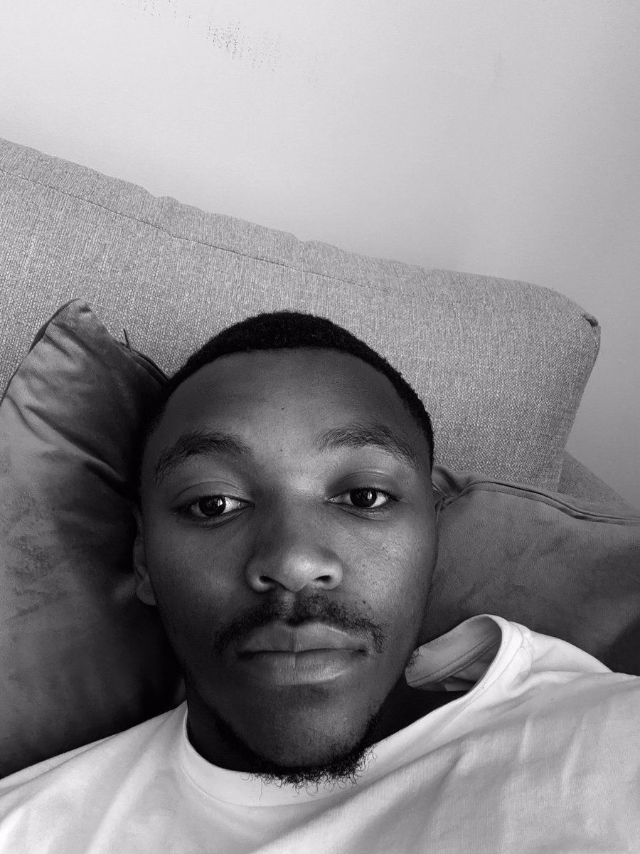 Tenks97's tweet photo. Loadshedding 1-0athi https://t.co/RBsD3YITj7