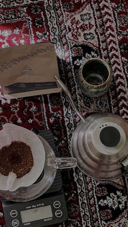 '
           ـ وأقسم لي الخير و الخيره و المسرهه
                               #مساء_الخيرᅠ