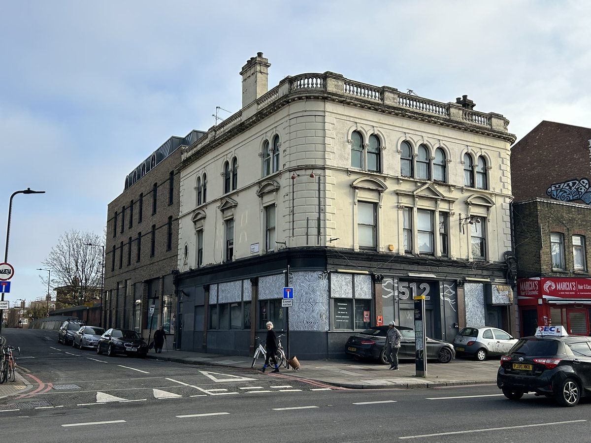 PubsSaving's tweet photo. Village 512, 512 Kingsland Road #E8 #latenightbar #LGBTQ #nightclub Open until 6am at weekends! Formerly The Lamb, until around 2006? https://t.co/TklmHTZSYM