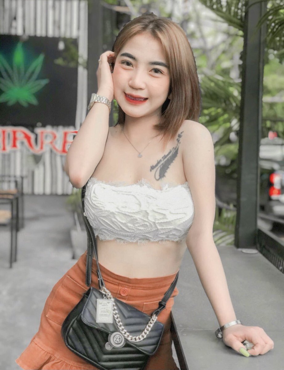 na_hwan50215's tweet photo. เงี่ยนจนแฉะอยากเสร็จ😋 nnn_195
#เงี่ยน #คอลเสียว #โชว์หี #โชว์นม https://t.co/rbSD04LVdR