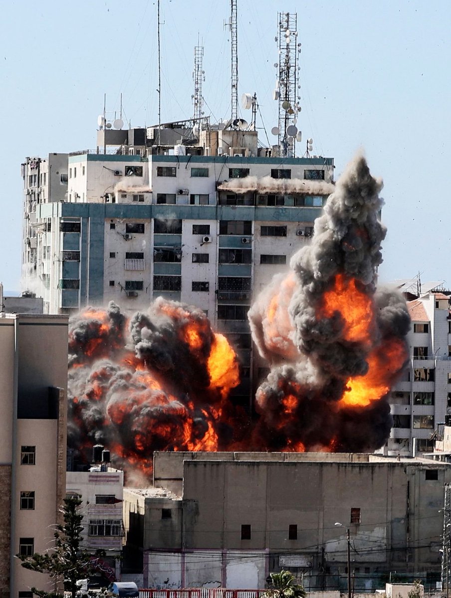The spokesperson for the Civil Defence in Gaza, Mahmoud Basal, has reported that Israeli airstrikes targeted the Shujaiya Neighborhood, bombing 50 houses. Furthermore, at least 300 people were killed.