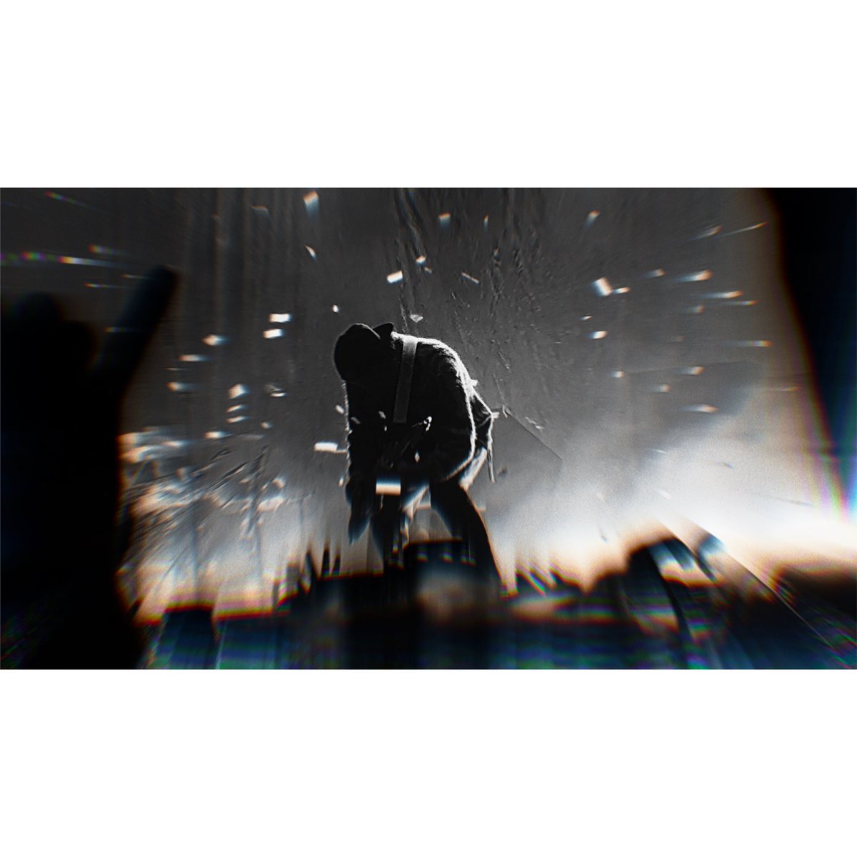 Caitlyns_Lifee's tweet photo. I JUST WANNA GO ON TOUR WITH ON OF MY FAVORITE BANDS AS PHOTOGRAPHER/ VIDEOGRAPHER. LIKE MAKE A DREAM COME TRUE??? @bmthofficial @piercetheveil @badomenscult @Caskets_band @SetItOff @falloutboy @dayseeker #concertphotography #concert #musicphotography #concertphotographer https://t.co/el6xjo0mav