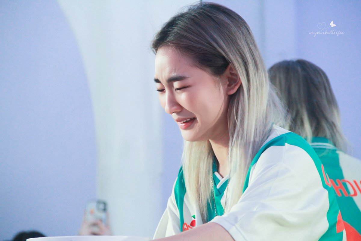 imyourbutterfai's tweet photo. คาบmath                                            คาบart https://t.co/DMrNhZNK2B