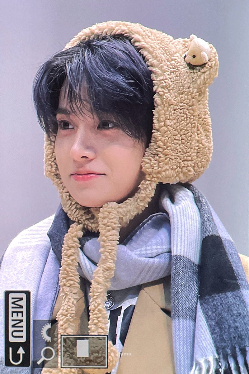 enhabitz's tweet photo. HEESEUNGIE https://t.co/NnaK8UfvKc