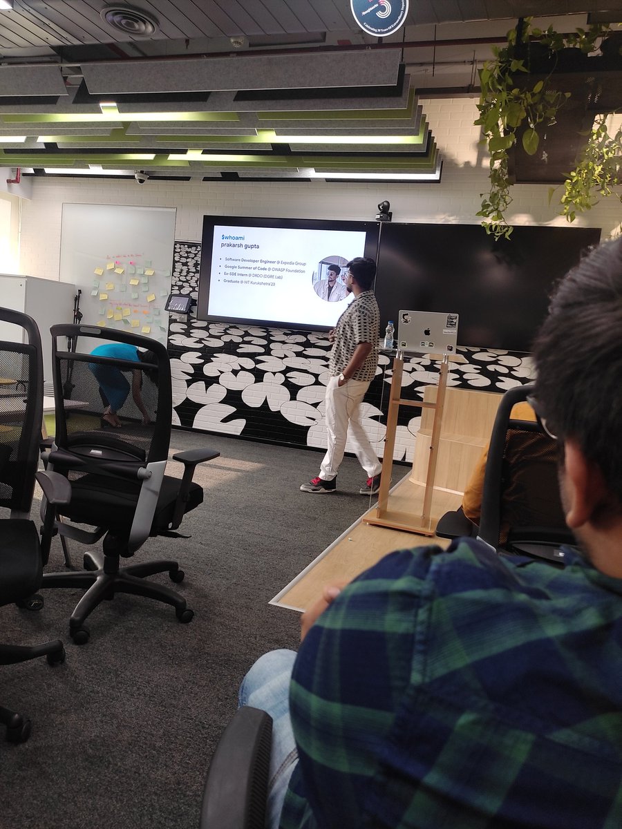 samratgarg_'s tweet photo. 🌐✨ Today, I had the incredible opportunity to attend the "Cloud And Open-Source GALA," and I must say, it was an enlightening experience! ✨🌐

A big shoutout and special thanks to all the speakers Satyam Soni @AyushKu38757918  @satyampsoni https://t.co/7yxW5t5eHC