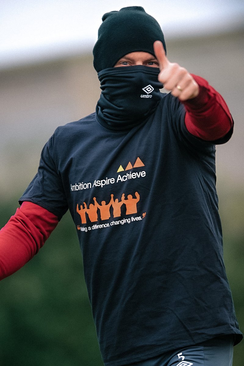 WestHam's tweet image. See you tomorrow, Hammers ⚒️

#WHUFC | @TheAAAZone