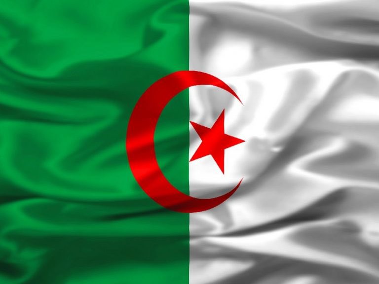 Inkinane1's tweet photo. Treads
Azawad / Algérie

1/La gestion du problème qui oppose  L’Azawad au Mali couronne les échecs diplomatiques successifs de L’Algérie et réanime son comportement face aux problèmes que connais son voisinage limitrophe. https://t.co/5wjdyKEenM