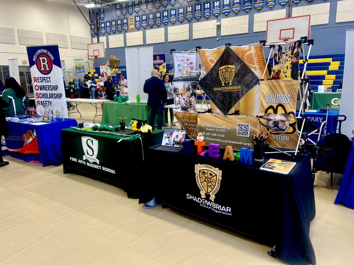 shadowbriares's tweet photo. School Choice Fair!!!!
#HISD #SchoolChoice #SteamMagnet #ShadowbriarES https://t.co/PmeDWiuvs0