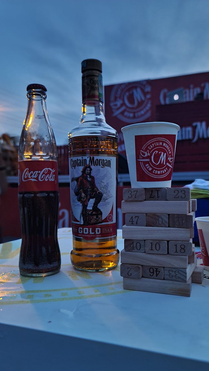 bob_mchelsea's tweet photo. #AD
Leo tupo hapa Dance club- Mwenge. Ni mwendo kunywa, kula na games huku tukisindikwa na Epl.
Fanya kuja chap.
#SpiceOn
#captainmorganGold
#captainmorganTz
Not be sold or forwarded to persons under the age of π, Drink responsibly https://t.co/NGH9DlvLGQ