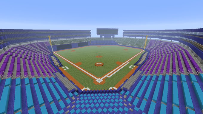 montai0127's tweet photo. 流石に新作を出さないとマズい。と、思いつつ納得いかなかったり、モチベが切れたりで完成しないマイクラの野球場。 https://t.co/G1mNvaLfs8