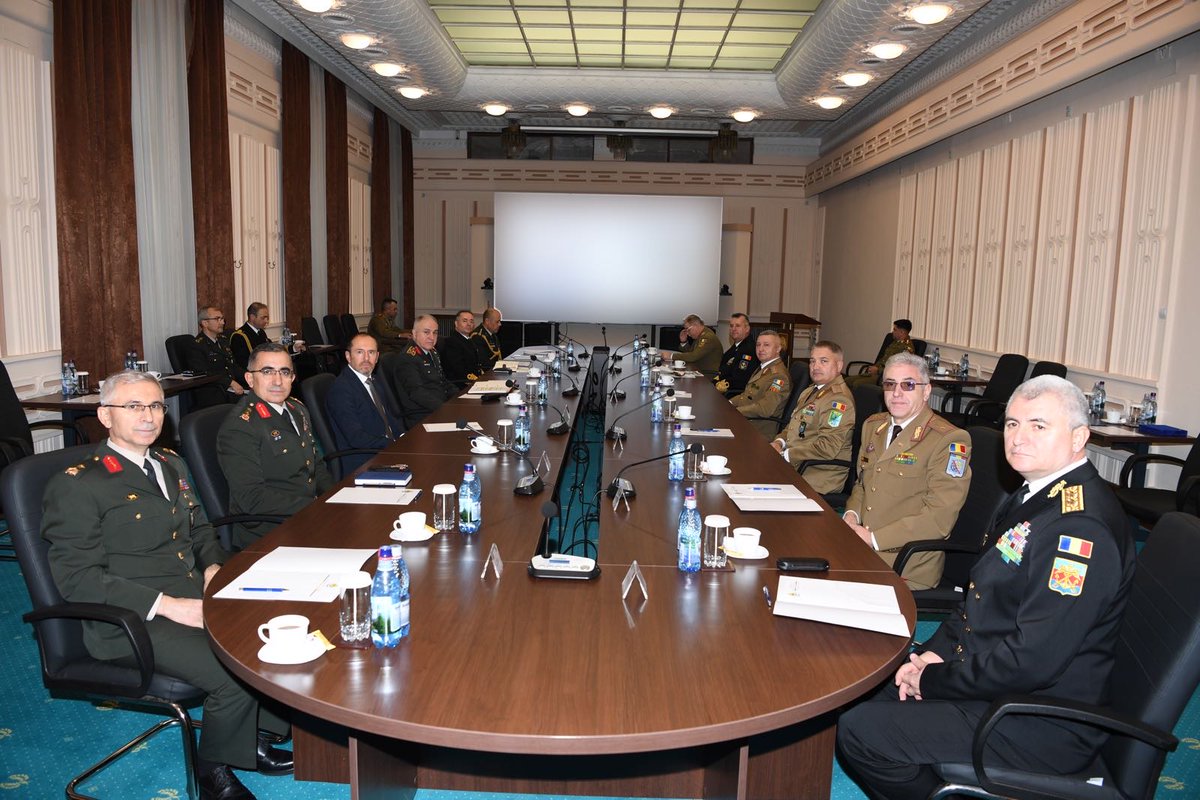 Genelkurmay Başkanı Orgeneral Metin GÜRAK, 02 Aralık 2023 tarihinde, göreve yeni başlayan Romanya Genelkurmay Başkanı Orgeneral Gheorghita VLAD’ı ziyaret eden ilk Genelkurmay Başkanı olarak resmi görüşme gerçekleştirmiştir.