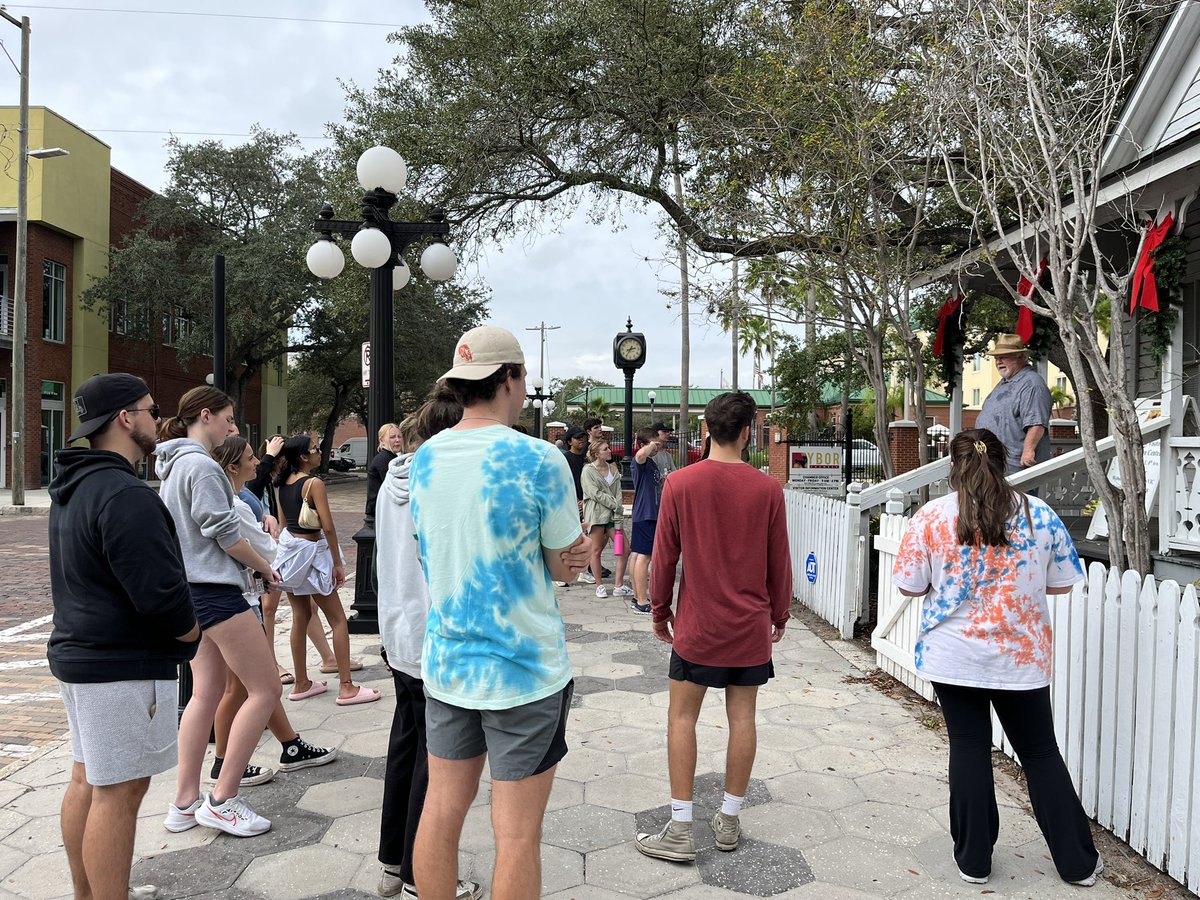 AJF185's tweet photo. Joe tells @UofTampa #com232 students about importance of the mail right next to the door of the casitas of @YborChamber https://t.co/K1Bt3YNLbv