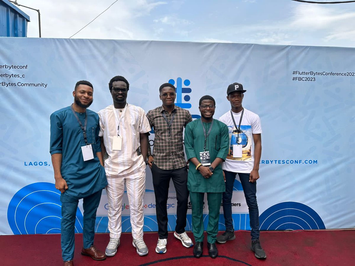 thetechyxander's tweet photo. @developerjamiu It was definitely an awesome time indeed @developerjamiu
#FlutterBytesConf2023 https://t.co/M3iaSaL1OF