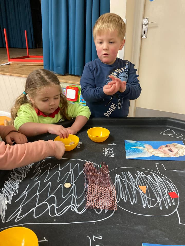 Play Place tweet media