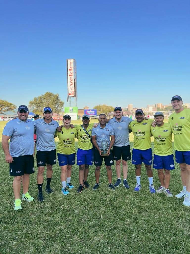 GriquasRugby's tweet photo. Airlink Cup Champions ‘23 🏉🏆
#WindhoekDraughtGriquas #WindhoekBeer #NewLook #SameTaste #WindhoekMoments https://t.co/PtOEmMq0H5
