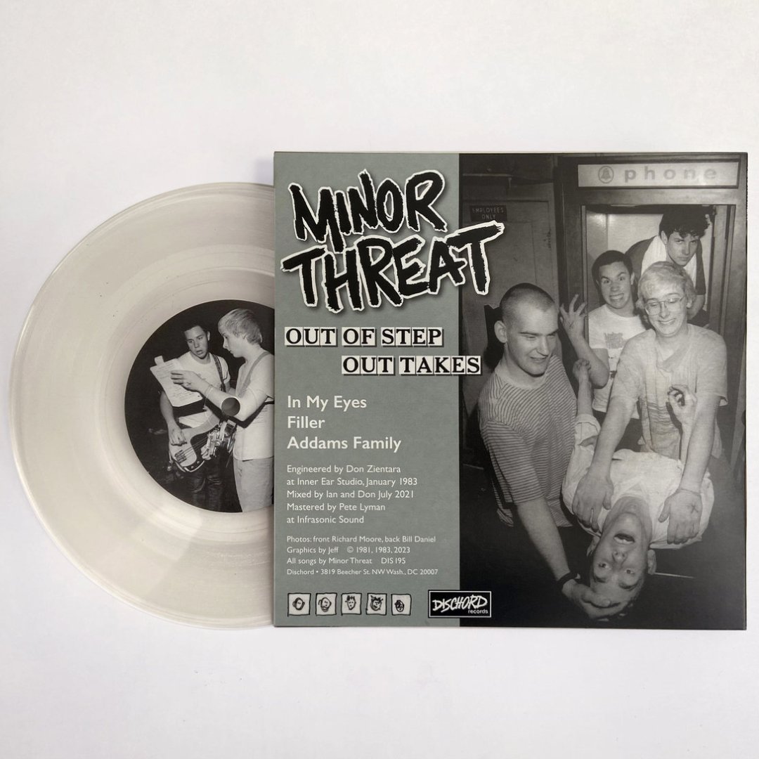 To celebrate the 40th anniversary of the release of Minor Threat’s 'Out of Step,' @DischordRecords dug up some “largely forgotten about” multitrack tapes containing outtakes from the original recording sessions. 💿 disc.gs/49TIZzT