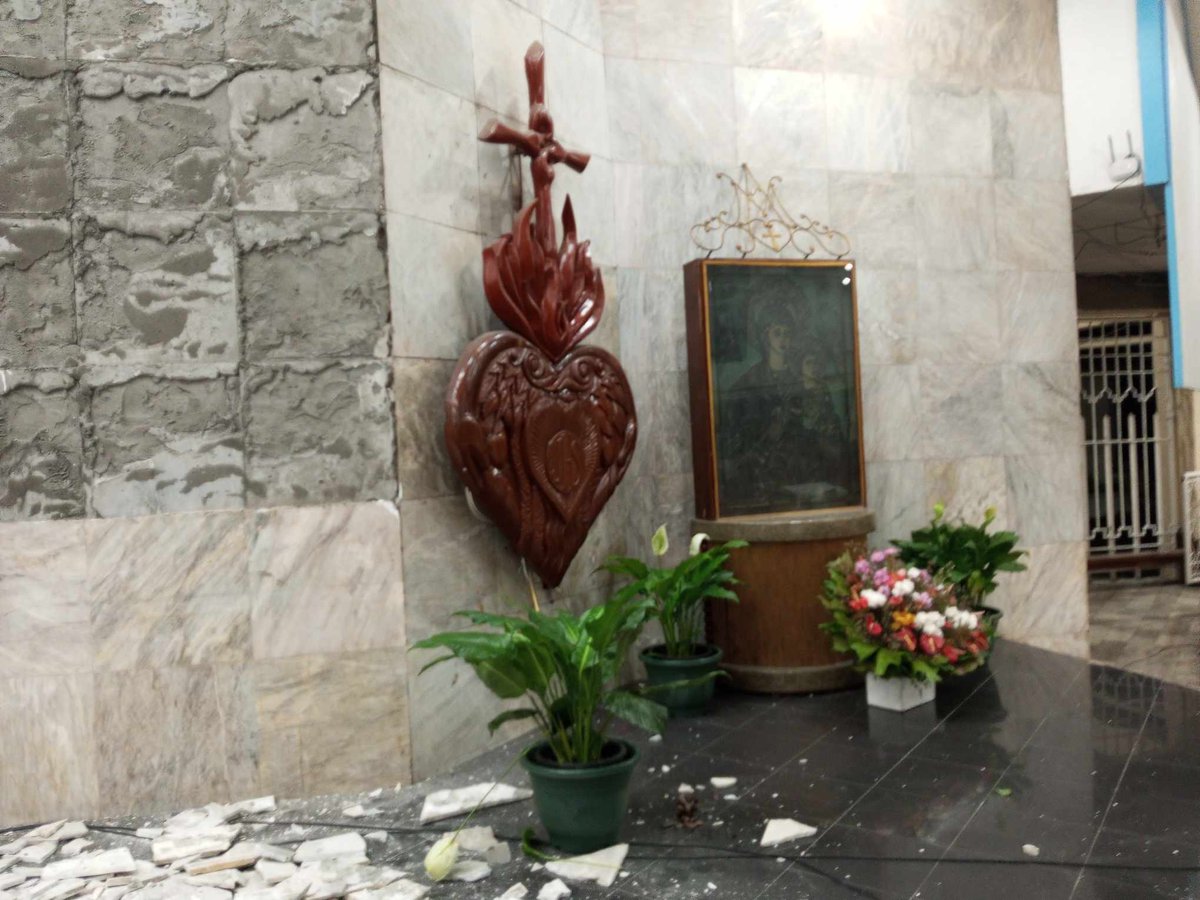 CaneExo's tweet photo. #EarthquakePH
Sacred Heart Bayugan😞 https://t.co/8da7OYWeKz