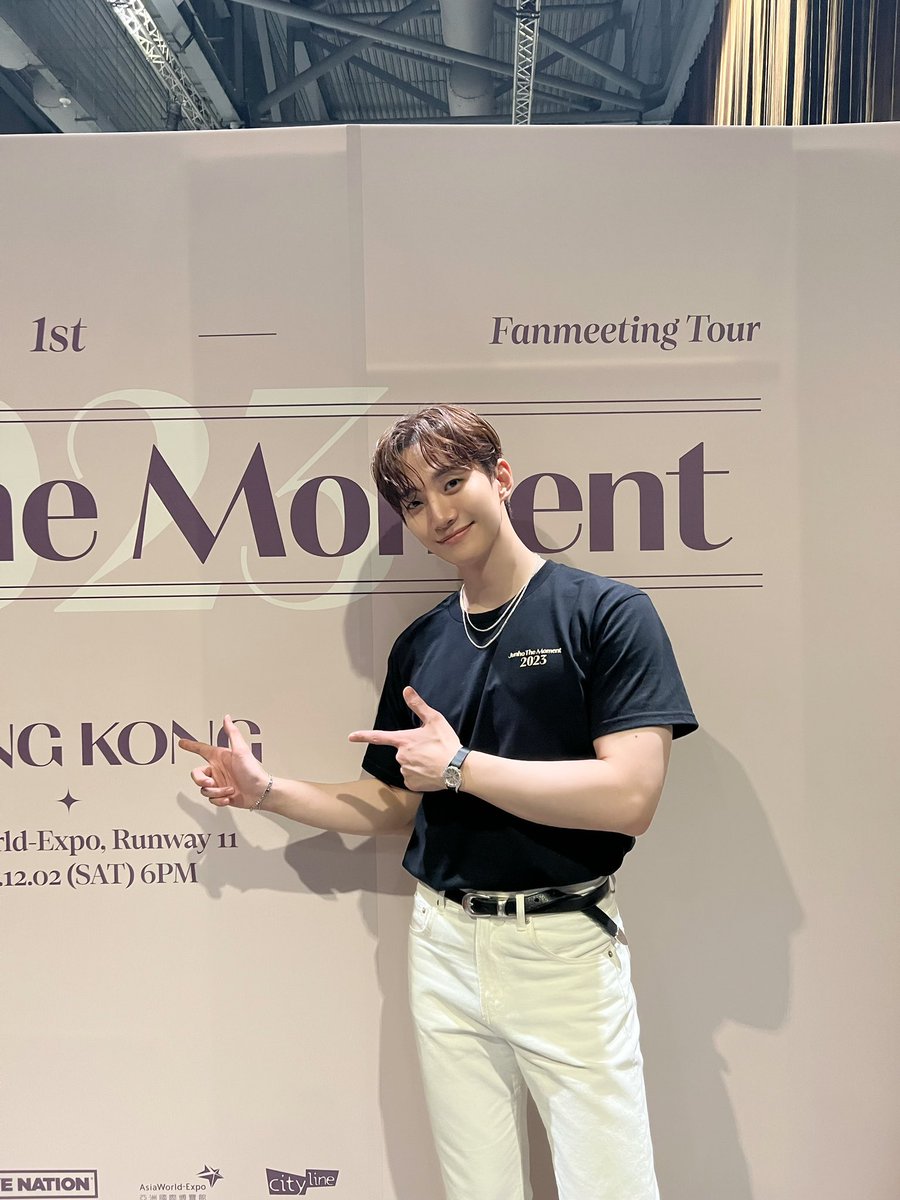 follow_leejunho's tweet photo. <JUNHO THE MOMENT 2023> in Hong Kong
홍콩 팬들과 잊을 수 없는 모먼트 💛

#이준호 #LEEJUNHO
#준호 #JUNHO #JUNHO_THE_MOMENT_2023 https://t.co/NI1ZydjlzE