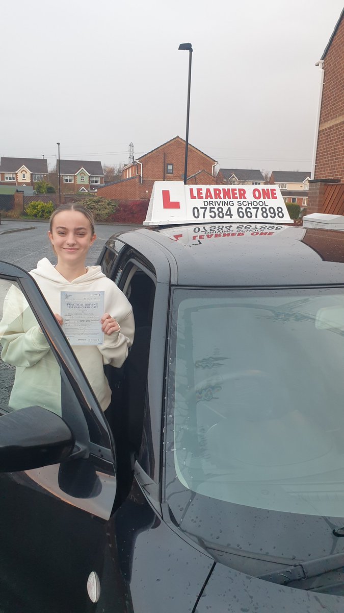 Learner1driving's tweet photo. Well done Gabrielle Aird, passed her test with 0 FAULTS! https://t.co/F0mLNDKVo6