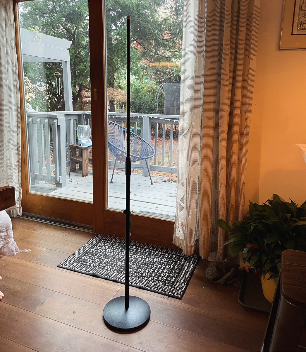 Roadside Graves tweet media