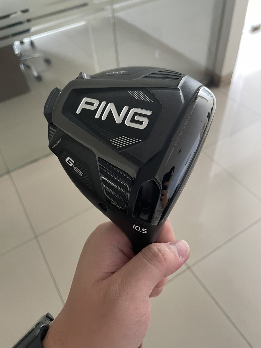 RereGination's tweet photo. @aan__ Penyelamat pukulankuh sekarang 🏌️‍♂️ https://t.co/JHPgnqmv5B