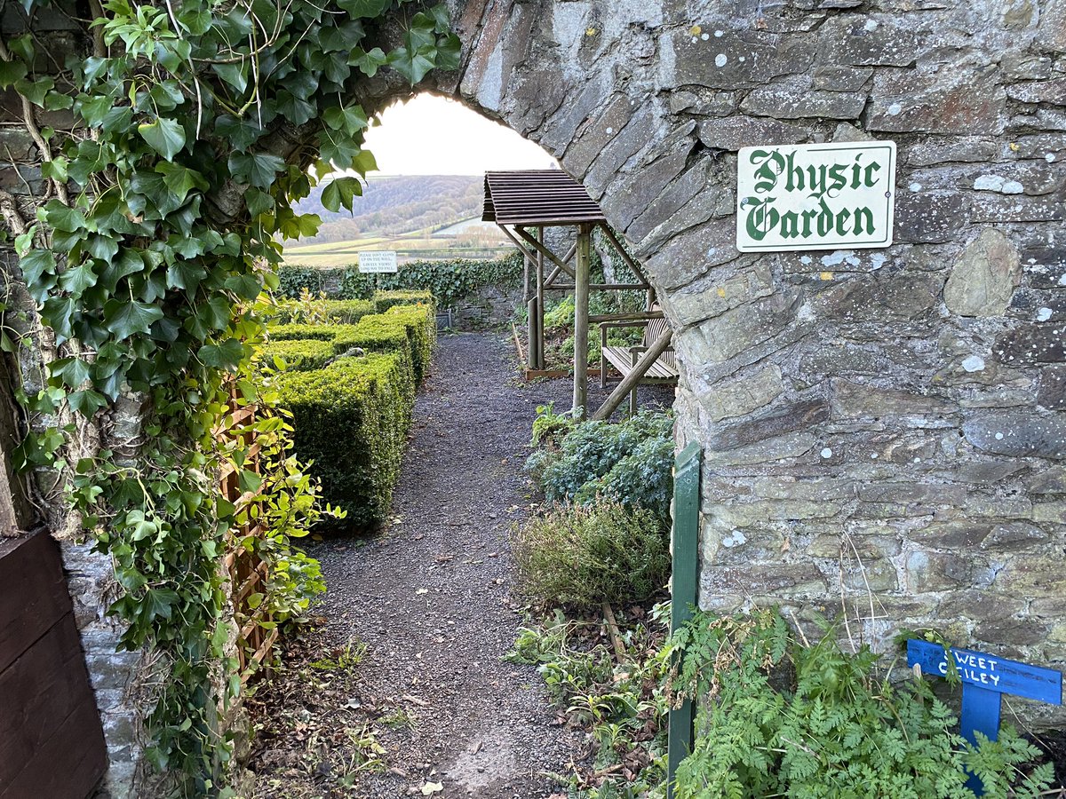 The Folklore Podcast tweet media