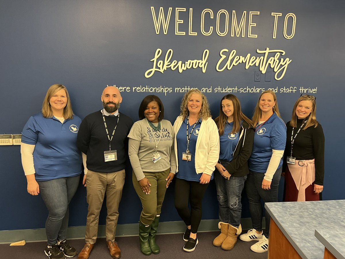 Ebony-Nicole Kelly, Principal-Lakewood ES tweet media