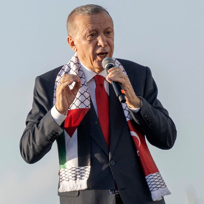 🚨🇹🇷🇮🇱 DROP A LIKE if you think @RTErdogan should STOP SUPPLYING OIL to ISRAEL!