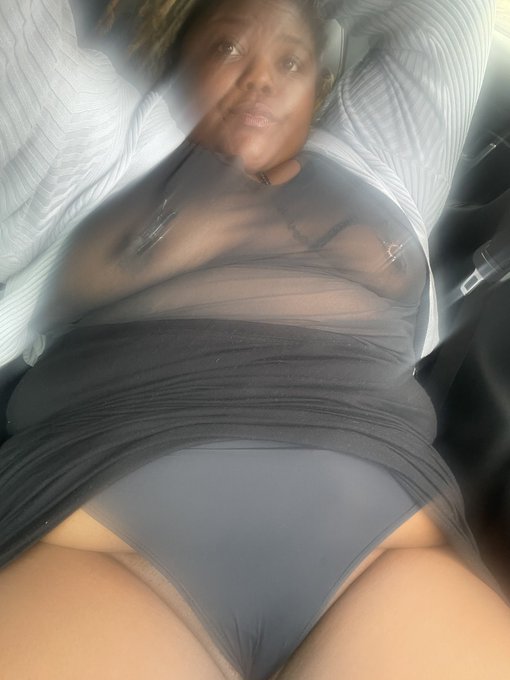 Waiting for my next appointment 🙇🏾&zwj;♀️ https://t.co/nWkimXAAX9