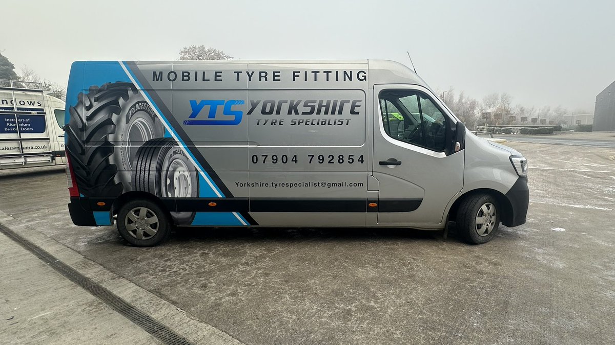 JSGraphixx's tweet image. Part wrap completed for @yorkshire_tyre_specialist &amp;amp; the results are fantastic 👌 Designed &amp;amp; installed in-house 💪💯✅🇬🇧