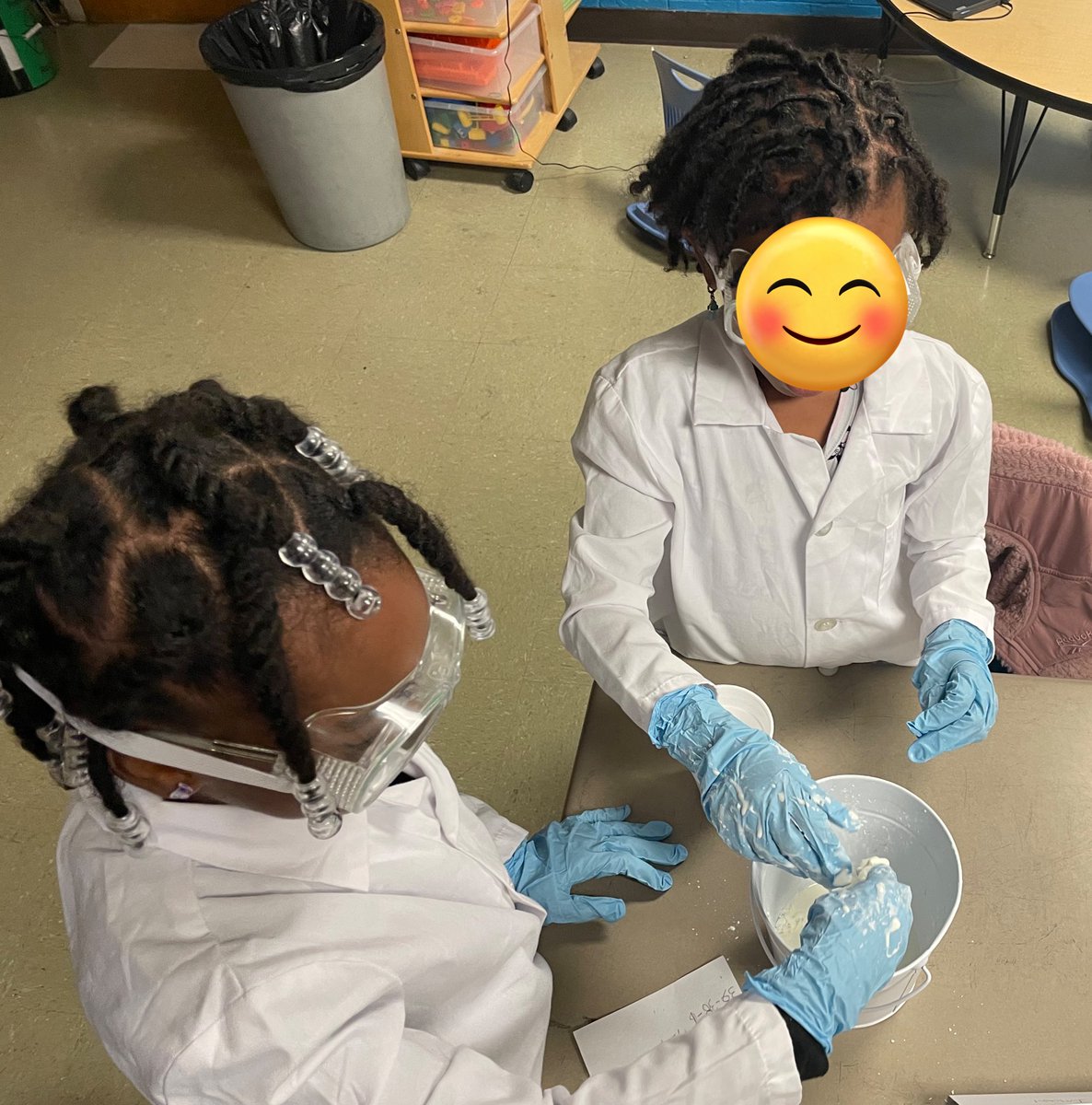 heather_desorbo's tweet photo. We got to make obleck a week ago when we were talking about solid, liquid, and gas in Science. They were even dressed like true scientists! They said it was the best day ever!
#TeacherWin #SecondGradeFun #StudentEngagement https://t.co/A6q3eBDDwh