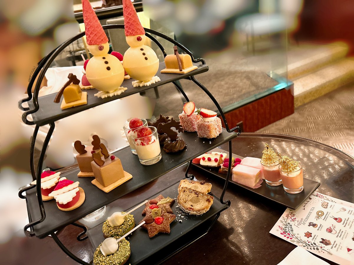 クリスマスのアフタヌーンティー☕️🎄