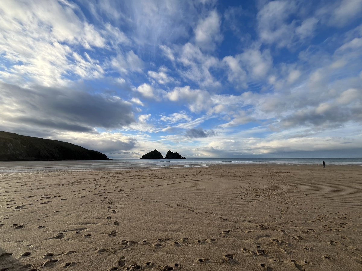 JoeWalkerUK's tweet image. After a crazy busy week, a quick dash to Cornwall for 48 hours to visit my wife’s family before the mad festive season really begins. Nice to have a change of scene and stop for a few moments #weekendbreak