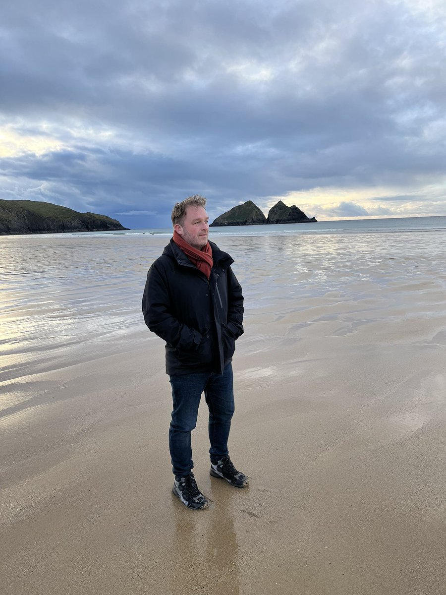 JoeWalkerUK's tweet image. After a crazy busy week, a quick dash to Cornwall for 48 hours to visit my wife’s family before the mad festive season really begins. Nice to have a change of scene and stop for a few moments #weekendbreak