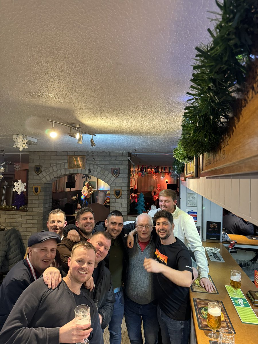 Mells & Vobster F.C (@mellsfc) on Twitter photo <a href="/MellsFC/">Mells & Vobster F.C</a> on tour. No games today but still out <a href="/fromecricket/">Frome Cricket Club</a> having it large to “ Best Before Midnight”
#cantbeataliveband <a href="/MellsFC/">Mells & Vobster F.C</a> on tour. No games today but still out <a href="/fromecricket/">Frome Cricket Club</a> having it large to “ Best Before Midnight”
#cantbeataliveband
