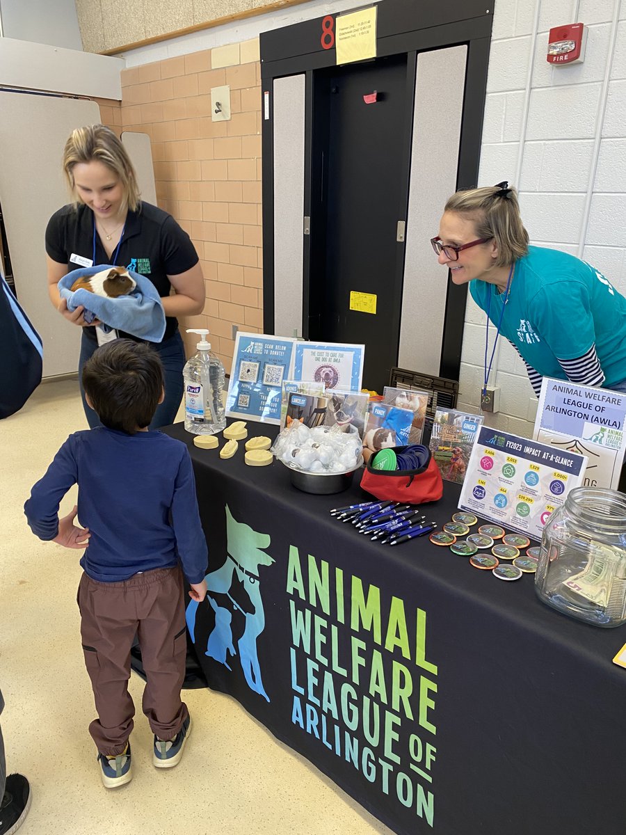 Kids_Giving's tweet photo. An amazing 2nd Annual KidsGiving Fair today at @ASFSOnline! Thanks to the 12 local nonprofits for hosting such engaging activities for kids and all of the Arlington families who attended to learn about &amp; support our KidsGiving partners! https://t.co/5wCfIEAo0z